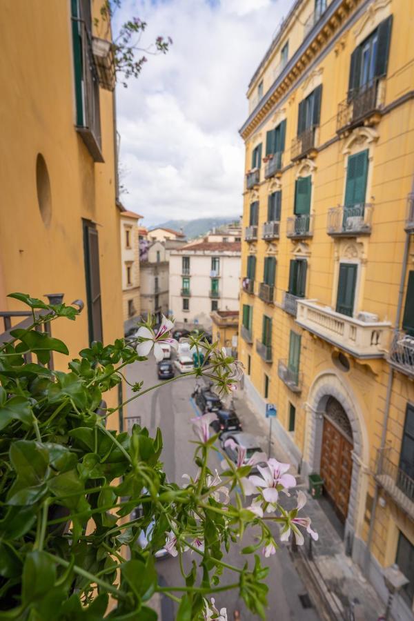 Bed and Breakfast Casa Davorio Salerno Exterior foto